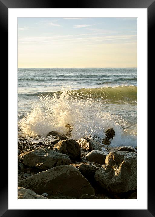  Breaking Waves Framed Mounted Print by graham young
