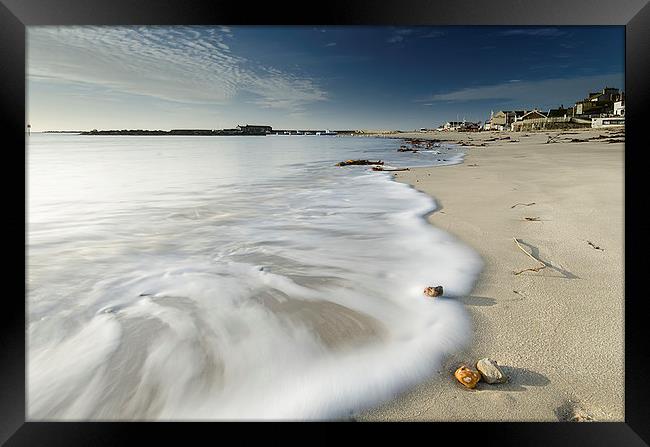  Incoming Tide Framed Print by Richard Taylor