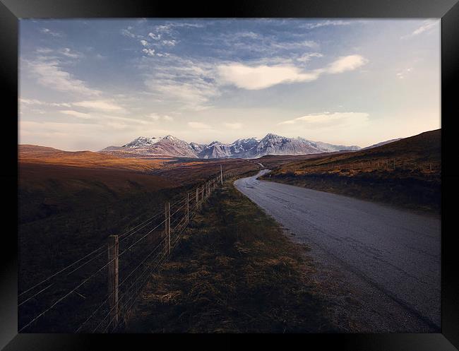  Road to Cuillin mountains. Framed Print by andrew bagley