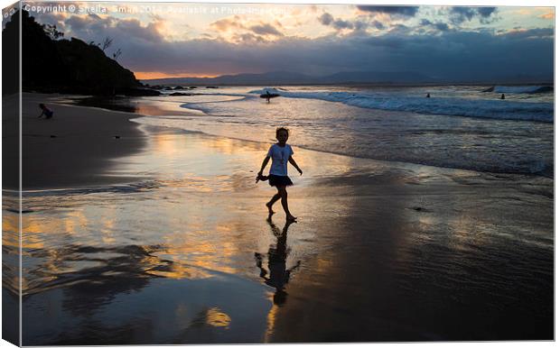  Silhouette of little girl at Byron Canvas Print by Sheila Smart