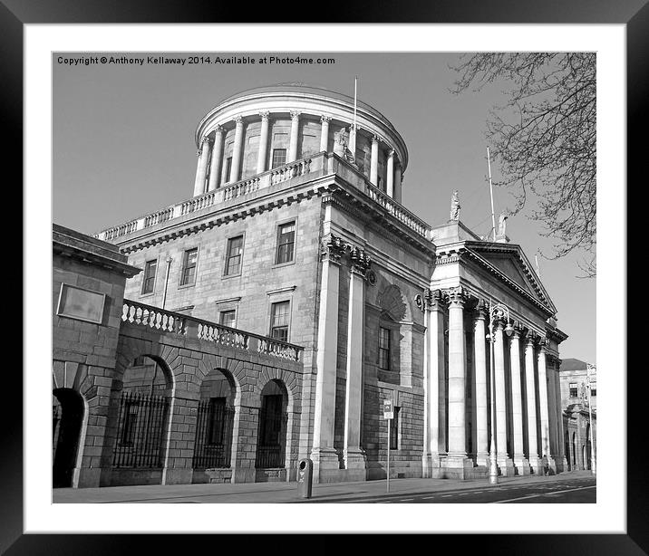 THE FOUR COURTS DUBLIN  Framed Mounted Print by Anthony Kellaway