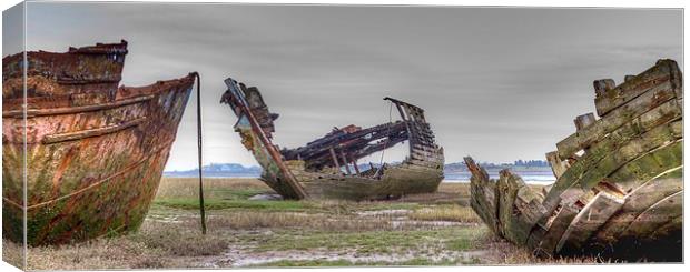 The Fleetwood Wrecks Canvas Print by Lee Sutton