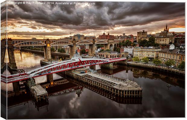  Sunset over the Tyne Canvas Print by Ray Pritchard