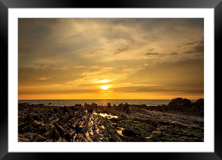  Croyde Bay Sunset Framed Mounted Print by Dave Wilkinson North Devon Ph