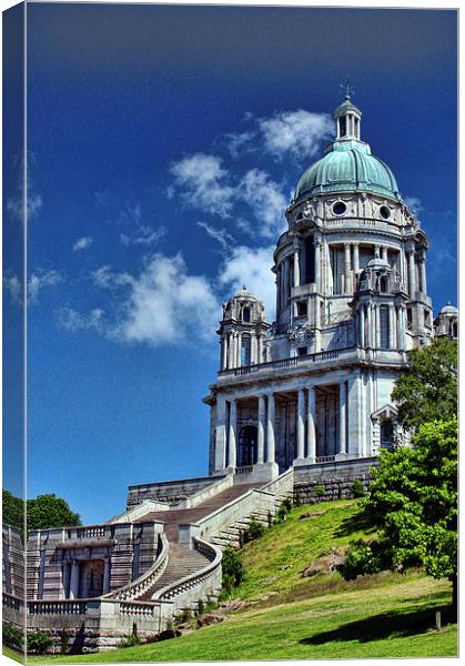  Ashton Memorial Canvas Print by Graham Hawcroft