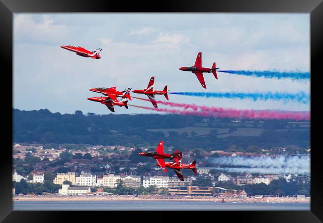  Red Arrows Break at Dawlish Framed Print by Oxon Images