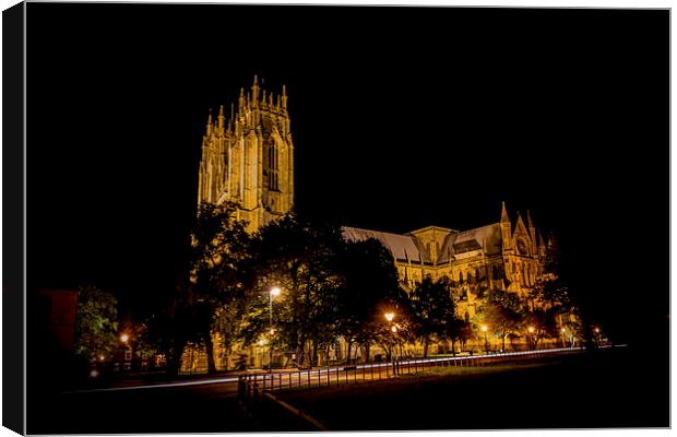  Beverley Minster at night Canvas Print by Liam Gibbins