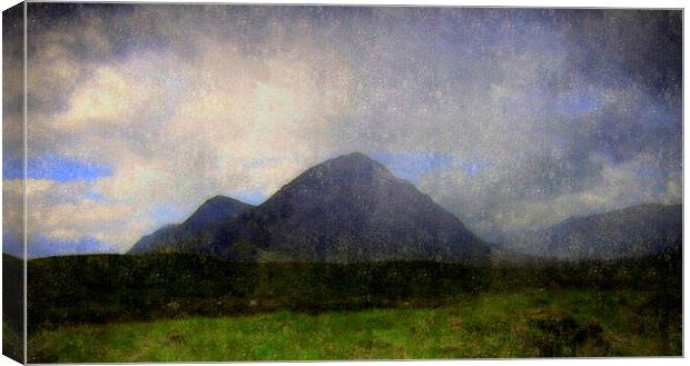  the highlands Canvas Print by dale rys (LP)