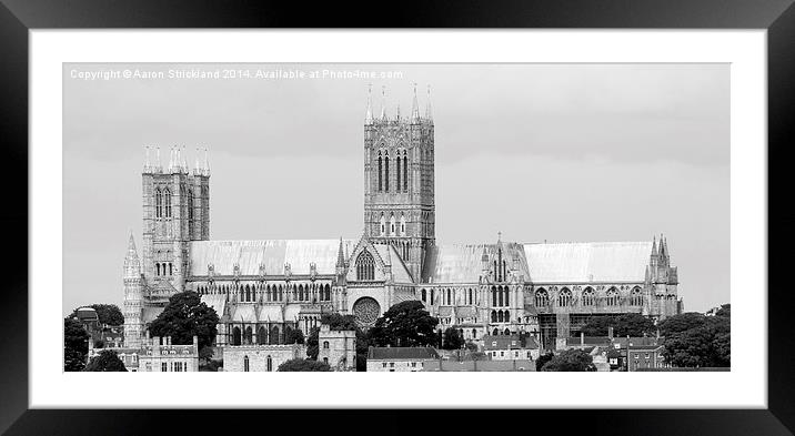 Lincoln  Cathedral (Lincolnshire)  Framed Mounted Print by Aaron Strickland