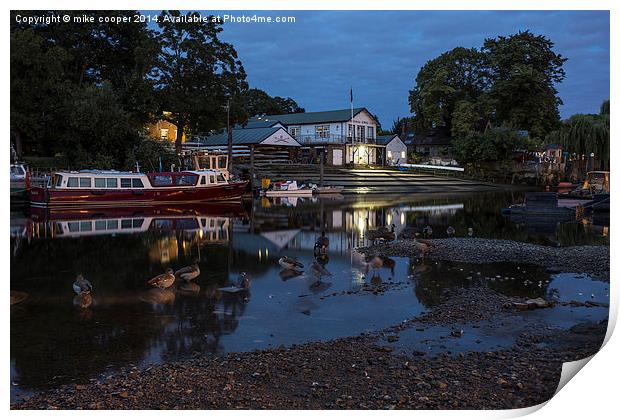  low tide at eel pie Print by mike cooper