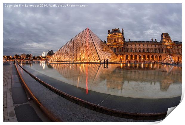 night time at the Louvre Print by mike cooper