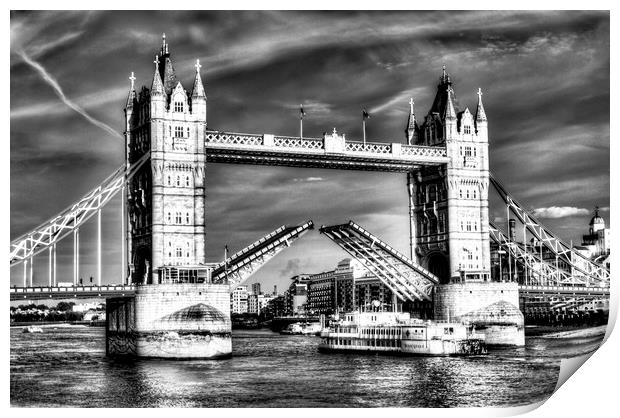 Tower Bridge London and the Dixie Queen Print by David Pyatt