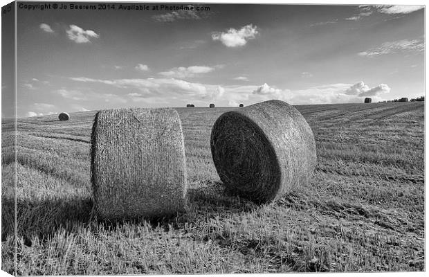 straw bales Canvas Print by Jo Beerens