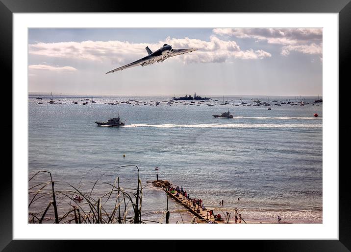  Vulcan XH558 at Bournemouth Air Festival 2014 Framed Mounted Print by Jennie Franklin
