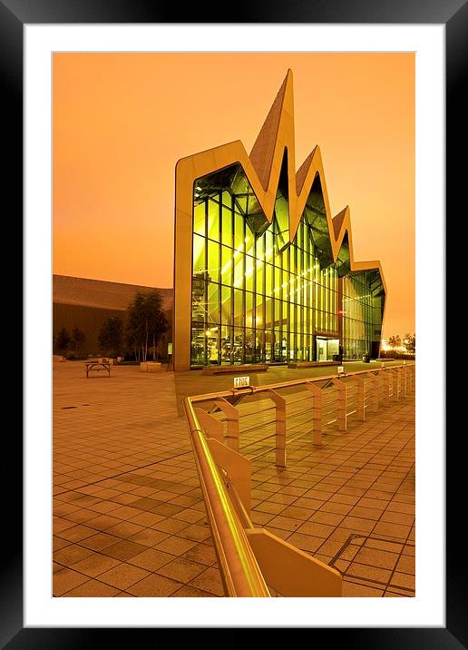  Glasgow Riverside Museum Framed Mounted Print by Stephen Taylor