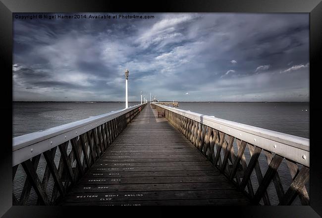 Yarmouth Pier Framed Print by Wight Landscapes