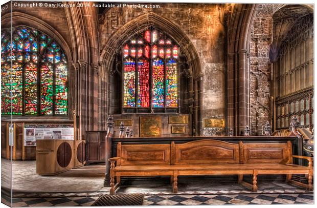  Manchester Cathedral Canvas Print by Gary Kenyon