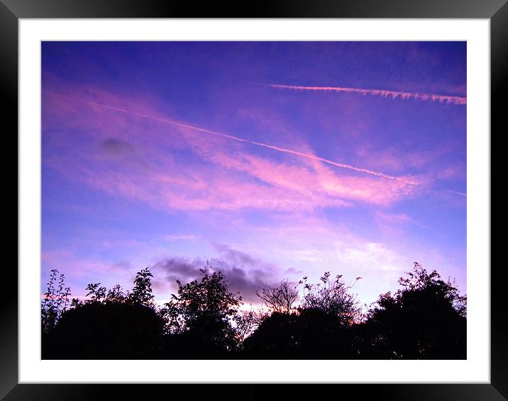 Evening Sunset Framed Mounted Print by Pete Holloway