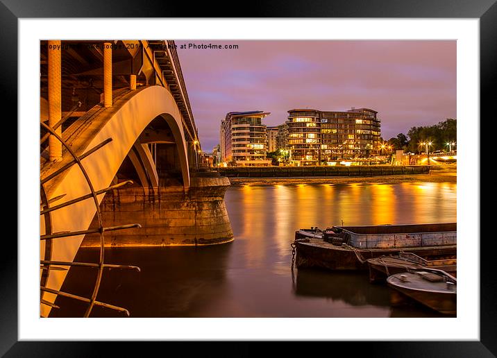 across the thames from Grosvenor bridge Framed Mounted Print by mike cooper