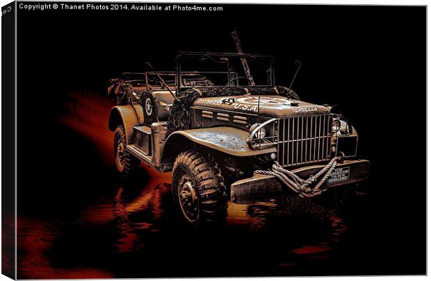  Vintage Jeep Canvas Print by Thanet Photos