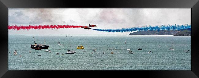  Red Arrows at Bournemouth Framed Print by Geoff Storey