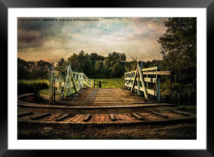  Kennet and Avon Swing Bridge Framed Mounted Print by Ian Lewis