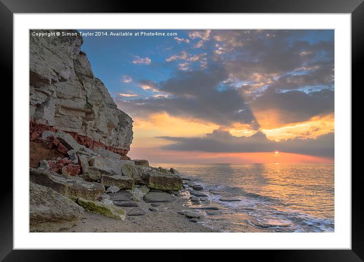  Hunstanton sunset cliffs Framed Mounted Print by Simon Taylor