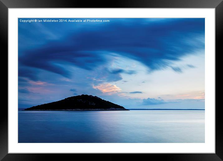 Storm moving in over Veli Osir Island at sunrise Framed Mounted Print by Ian Middleton
