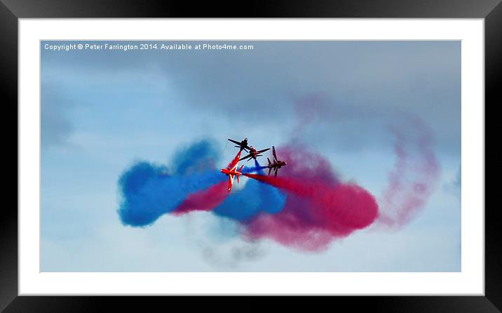 Split, Split ......... Go !!!! Framed Mounted Print by Peter Farrington