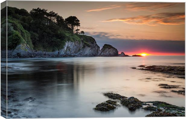  Lee Bay Sunset Canvas Print by Bob Small