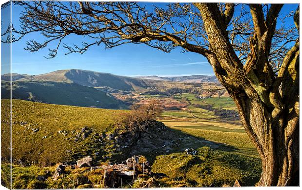 Mam Tor from above Cave Dale Canvas Print by Darren Galpin