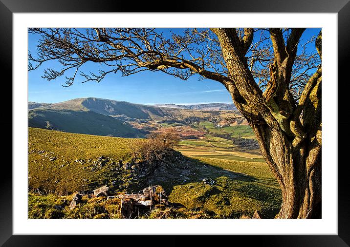Mam Tor from above Cave Dale Framed Mounted Print by Darren Galpin