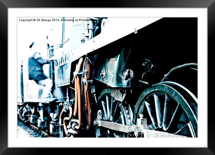  BR Standard Class 9F Steam Train 92212 Framed Mounted Print by JG Mango