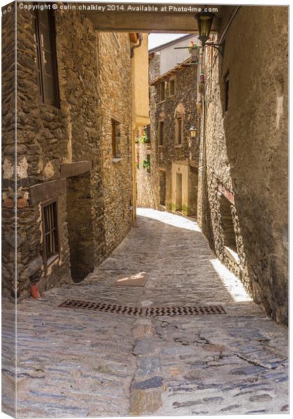  Cobbled Side Street in Ordino, Andorra Canvas Print by colin chalkley