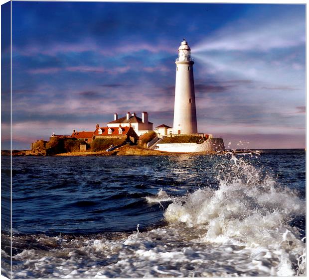  St. Mary's lighthouse Canvas Print by Alan Mattison