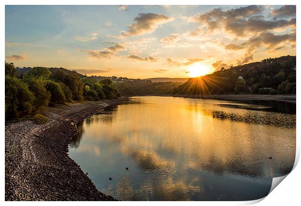  Reservoir Sunset Print by Laura Kenny
