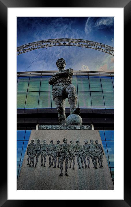 Bobby Moore Statue Framed Mounted Print by Phil Clements