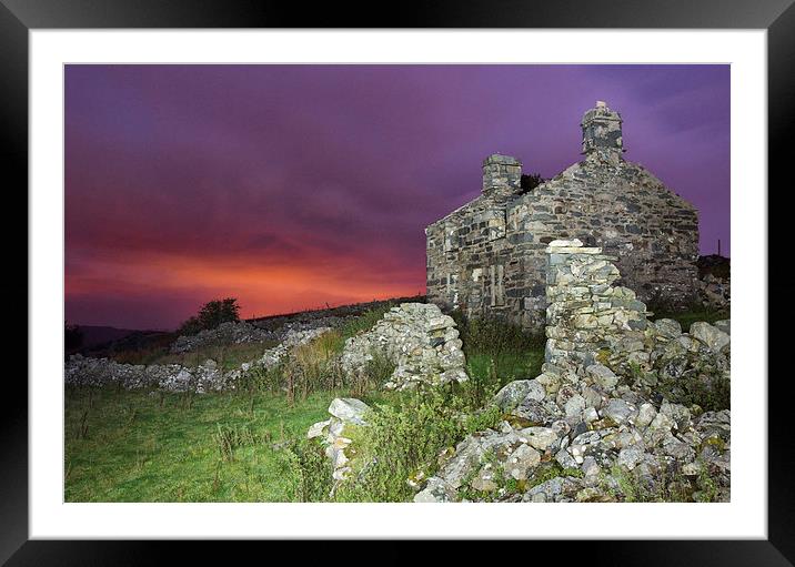  Bryn Eithin cottage Framed Mounted Print by Rory Trappe