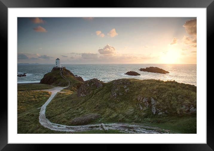  Ynys Llanddwyn sunset Framed Mounted Print by Rory Trappe