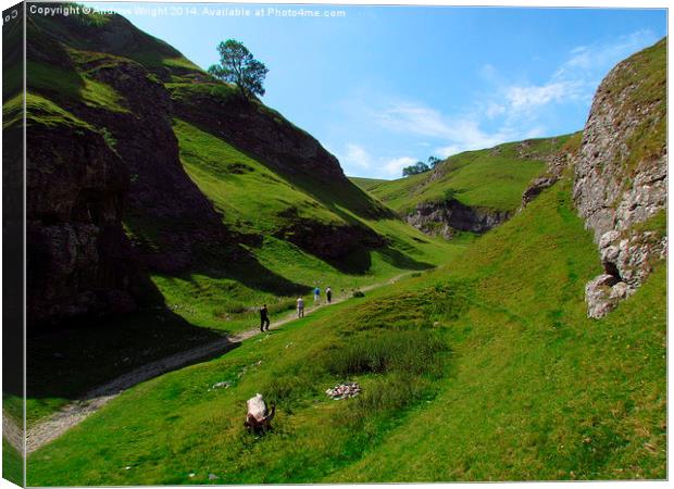  Cave Dale, Derbyshire Canvas Print by Andrew Wright