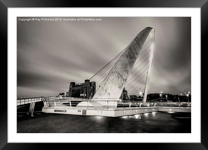  Millennium Bridge in the Rain Framed Mounted Print by Ray Pritchard