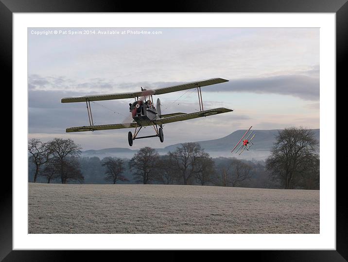  WW1 SE5a - 'Catch me if you can' Framed Mounted Print by Pat Speirs