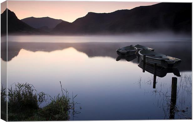  Snowdon from Llyn Nantlle Canvas Print by Rory Trappe