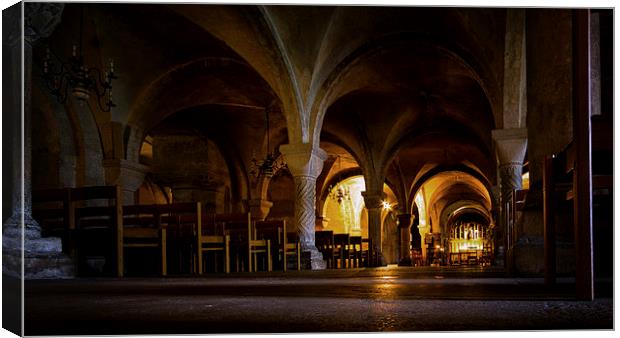Canterbury Cathedral Crypt Canvas Print by Ian Hufton