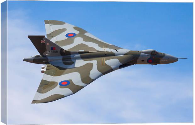  Vulcan XH558 at Duxford Canvas Print by Oxon Images