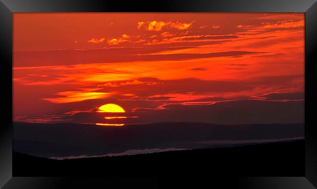  Rising Sun Framed Print by Macrae Images