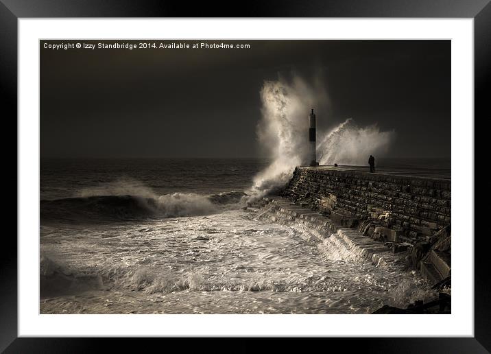  Aberystwyth big splash! Framed Mounted Print by Izzy Standbridge