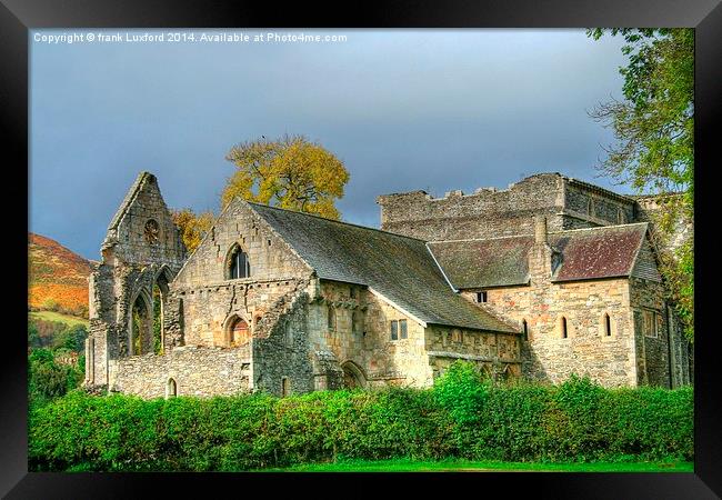  valle crucis abbey Framed Print by frank Luxford