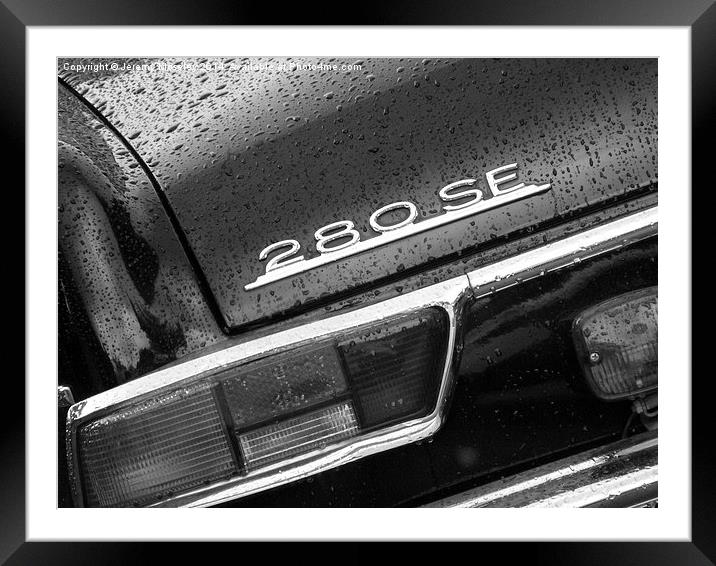 Mercedes 280SE Framed Mounted Print by Jeremy Moseley