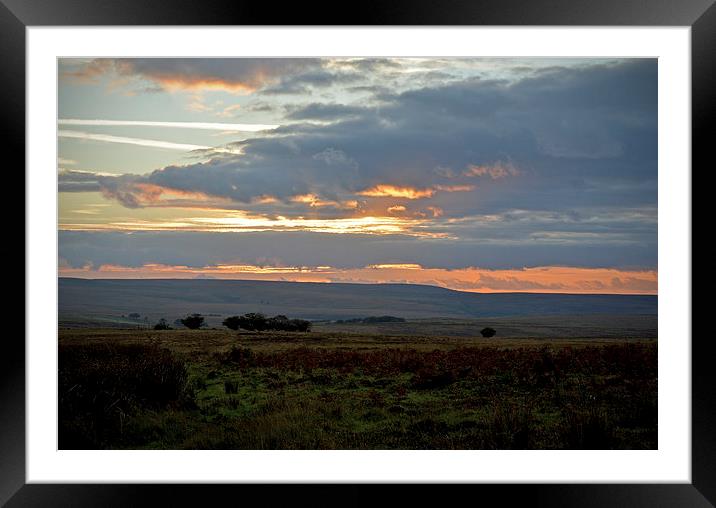 An Exmoor Sunset  Framed Mounted Print by graham young